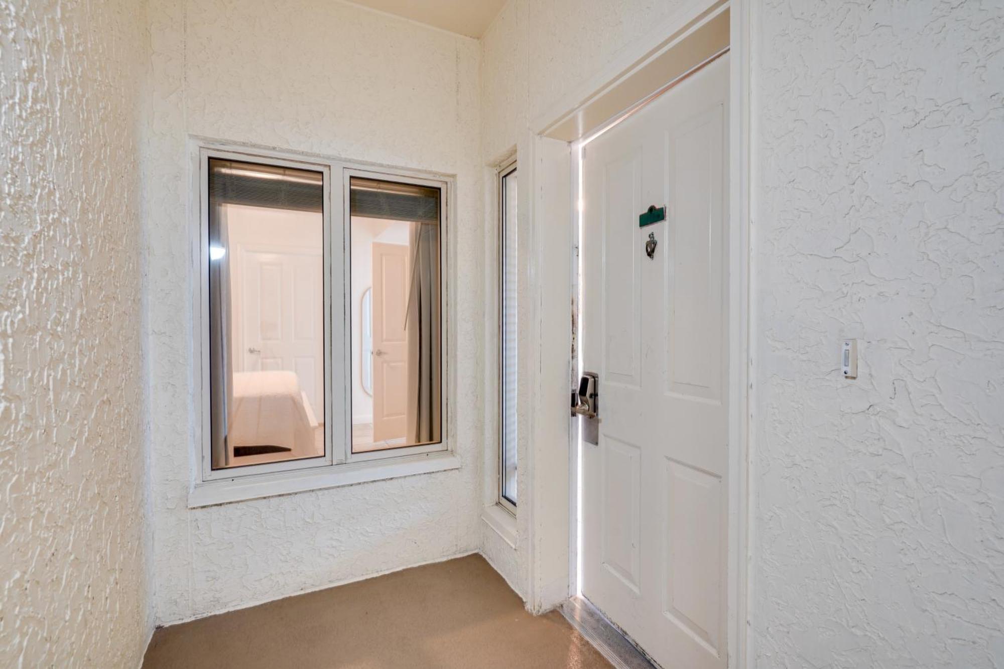 Beachfront Pcb Condo With Ocean View, Pool Access! Panama City Beach Exterior foto